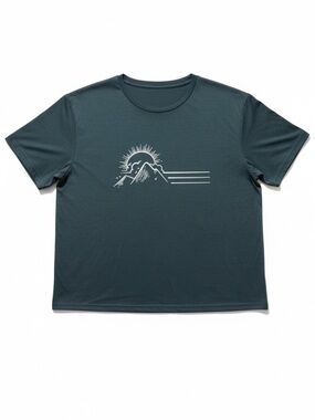 Emery Rose Graphic T-Shirt – Size Large